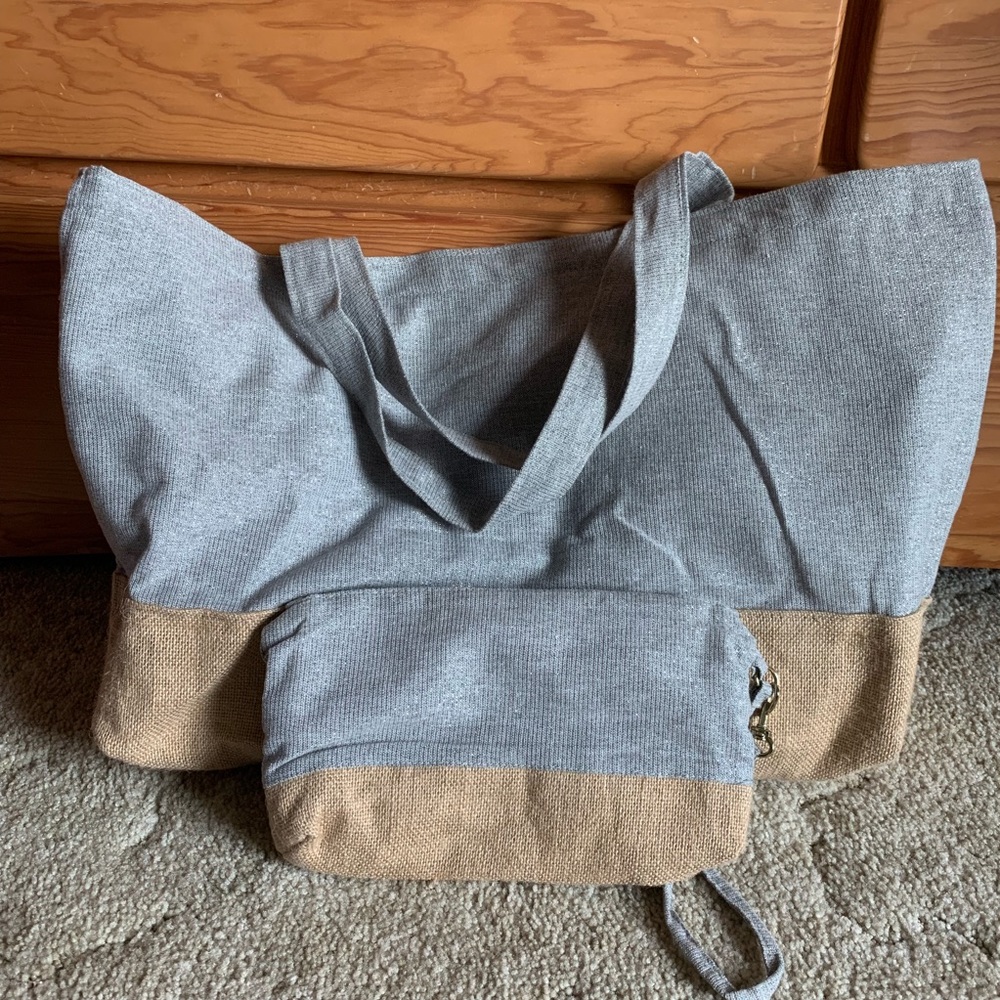 Chico’s tote